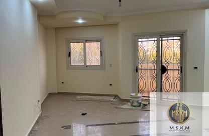 Apartment - 3 - 4 for sale in El Yasmeen 8 - El Yasmeen - New Cairo City - Cairo