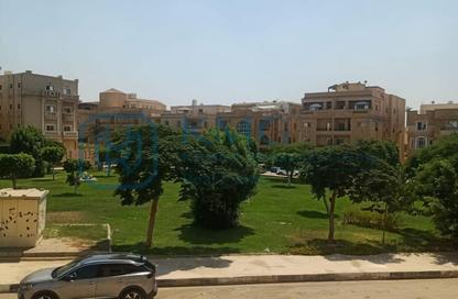 شقة - 3 غرف نوم - 3 حمامات للبيع في شارع عمرو بن العاص - المنطقة ه - حى جنوب الاكايمية - مدينة القاهرة الجديدة - القاهرة