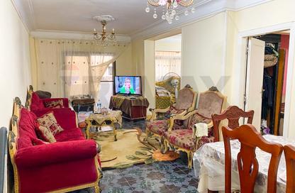 Apartment - 3 Bedrooms - 2 Bathrooms for sale in Khaled Ibn Alwaleed St. - Sidi Beshr - Hay Awal El Montazah - Alexandria Apartment - 3 Bedrooms - 2 Bathrooms for sale in Khaled Ibn Alwaleed St. - Sidi Beshr - Hay Awal El Montazah - Alexandria