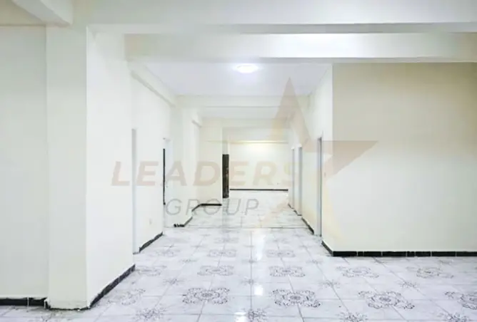 92968422 - Property Image 2
