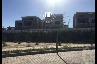 Villa - 4 Bedrooms - 5 Bathrooms for sale in New Giza - Cairo Alexandria Desert Road - 6 October City - Giza