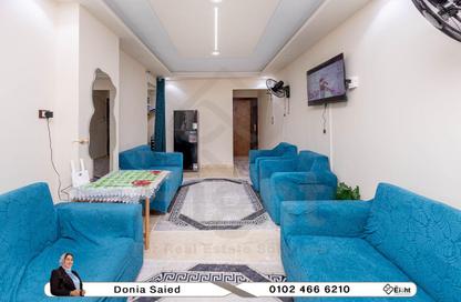 Apartment - 2 Bedrooms - 1 Bathroom for rent in Khaled Ibn Al Walid St. - Miami - Hay Awal El Montazah - Alexandria Apartment - 2 Bedrooms - 1 Bathroom for rent in Khaled Ibn Al Walid St. - Miami - Hay Awal El Montazah - Alexandria