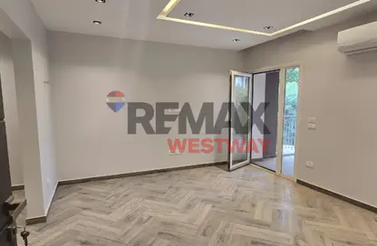 شقة - 3 غرف نوم - 3 حمامات للايجار في أكتوبر بلازا - كمبوندات 6 أكتوبر - مدينة 6 أكتوبر - الجيزة