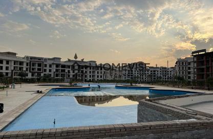 Apartment - 3 Bedrooms - 3 Bathrooms for sale in Nyoum Pyramids - Cairo Alexandria Desert Road - 6 October City - Giza