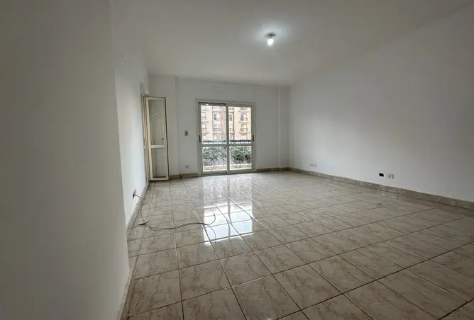 114899446 - Property Image 2