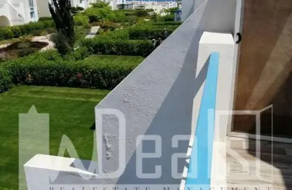 Chalet - 3 Bedrooms - 2 Bathrooms for sale in Mountain View - Ras Al Hekma - North Coast