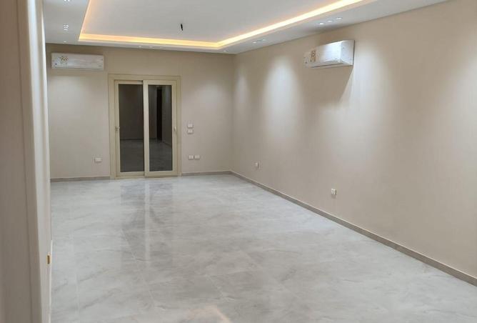 8709418 - Property Main Image