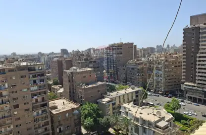 شقة - 3 غرف نوم - 3 حمامات للبيع في شارع الدقي - وزارة الزراعة - العجوزة - الجيزة