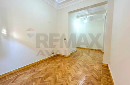 Apartment - 2 - 2 for sale in Camp Chezar - Hay Wasat - Alexandria
