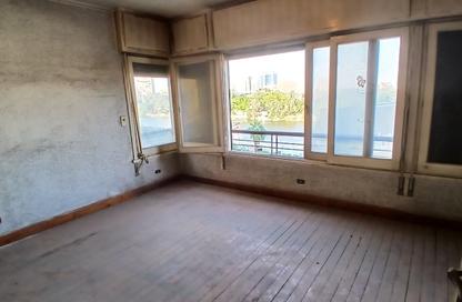 Apartment - 5 - 2 for rent in Nile Corniche St. - Al Agouza - Giza