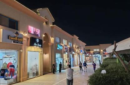 Shop - Studio - 1 Bathroom for rent in El Rehab Extension - Al Rehab - New Cairo City - Cairo