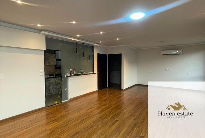 99400282 - Property Main Image