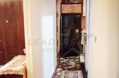 Apartment - 3 Bedrooms - 1 Bathroom for sale in Al Nasr St. - Smouha - Hay Sharq - Alexandria Apartment - 3 Bedrooms - 1 Bathroom for sale in Al Nasr St. - Smouha - Hay Sharq - Alexandria