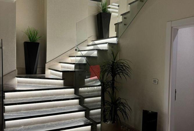 70102994 - صورة العقار 3