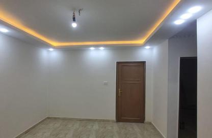 Apartment - 2 Bedrooms - 1 Bathroom for rent in 11th District - Sheikh Zayed City - Giza