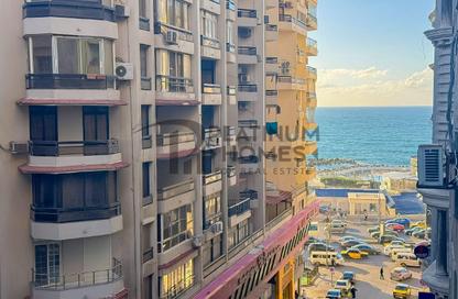 Apartment - 2 Bedrooms - 2 Bathrooms for sale in Syria St. - Roushdy - Hay Sharq - Alexandria