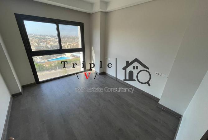 104602188 - Property Image 2