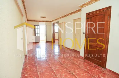 Apartment - 3 Bedrooms - 1 Bathroom for sale in Fleming - Hay Sharq - Alexandria
