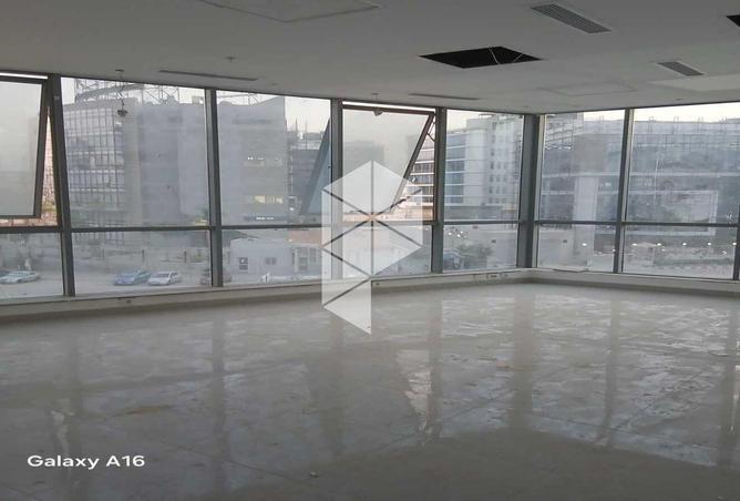 102627557 - Property Image 3