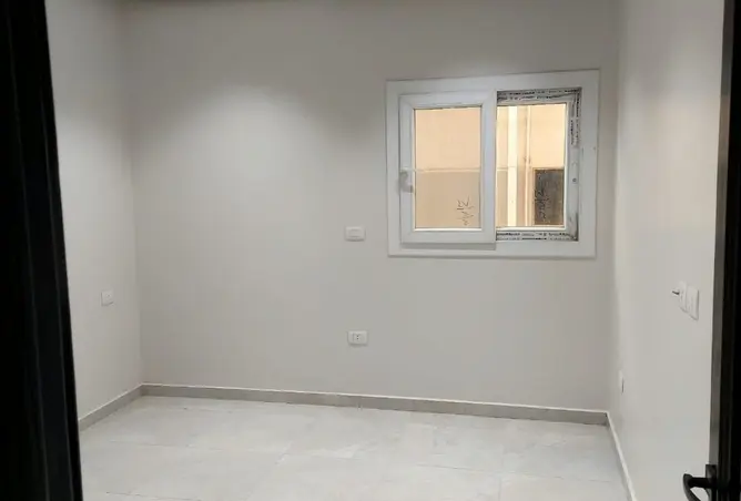120890296 - Property Image 2