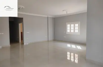 شقة - 3 غرف نوم - 3 حمامات للايجار في البنفسج 6 - البنفسج - مدينة القاهرة الجديدة - القاهرة