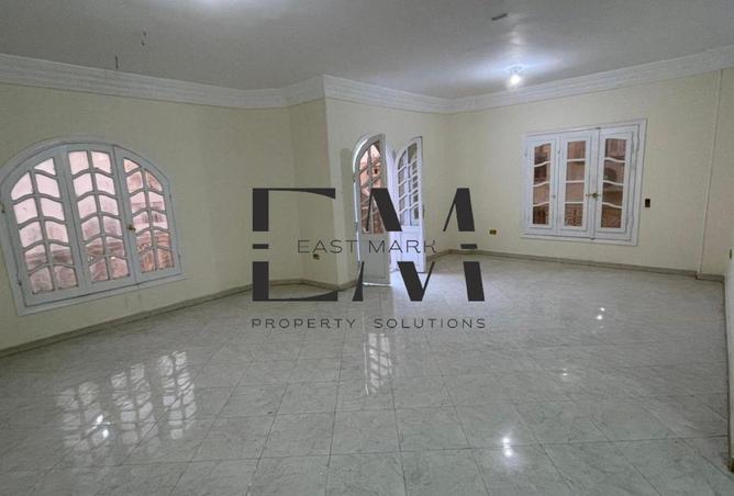 74027043 - Property Main Image