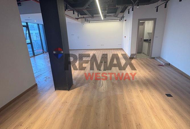 58742677 - Property Image 3