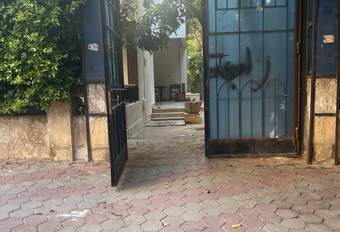 112704402 - Property Main Image