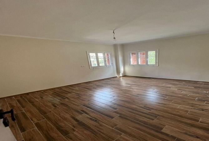 54499285 - Property Main Image