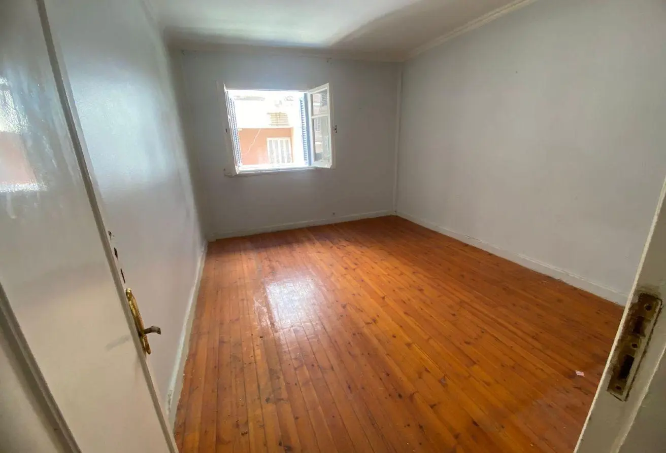 72720341 - Property Main Image