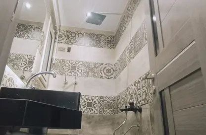 Apartment - 3 Bedrooms - 2 Bathrooms for sale in Al Khamayel city - Sheikh Zayed Compounds - Sheikh Zayed City - Giza