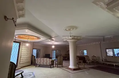 دوبلكس - 5 غرف نوم - 4 حمامات للبيع في مدينة الشروق - القاهرة