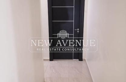 Apartment - 3 Bedrooms - 3 Bathrooms for sale in South Lotus - El Lotus - New Cairo City - Cairo