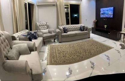Villa - 4 - 6 for sale in Maxim - The 1st Settlement - New Cairo City - Cairo Villa - 4 - 6 for sale in Maxim - The 1st Settlement - New Cairo City - Cairo