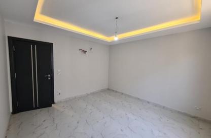 Apartment - 3 - 2 for rent in Galleria Moon Valley - South Investors Area - New Cairo City - Cairo Apartment - 3 - 2 for rent in Galleria Moon Valley - South Investors Area - New Cairo City - Cairo