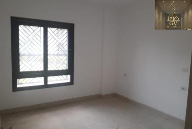 67737010 - صورة العقار 3