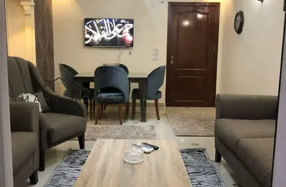 Apartment - 2 Bedrooms - 1 Bathroom for rent in Rawdat Zayed - 12th District - Sheikh Zayed City - Giza