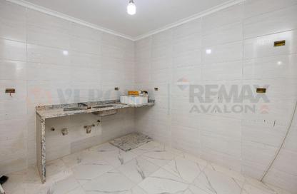 Apartment - 3 Bedrooms - 1 Bathroom for sale in New Miami - Ras El Soda - Hay Awal El Montazah - Alexandria