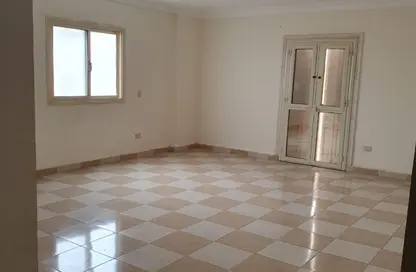 شقة - 3 غرف نوم - 1 حمام للايجار في شارع سيد درويش - النرجس 7 - النرجس - مدينة القاهرة الجديدة - القاهرة