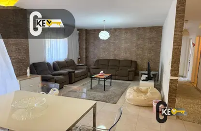 شقة - 2 غرف نوم - 1 حمام للايجار في B6 - مدينتي - القاهرة