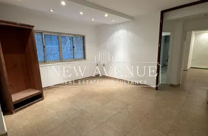 عيادة - 2 غرف نوم - 1 حمام للبيع في شارع نبيل الوقاد - ارض الجولف - مصر الجديدة - القاهرة