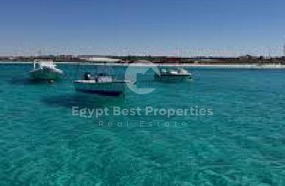 Villa - 3 - 3 for sale in Beit Al Bahr - Sidi Heneish - North Coast
