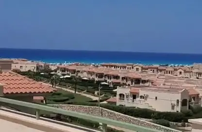 شاليه - 4 غرف نوم - 3 حمامات للبيع في لافيستا باي - لافيستا - قسم الضبعة - الساحل الشمالي