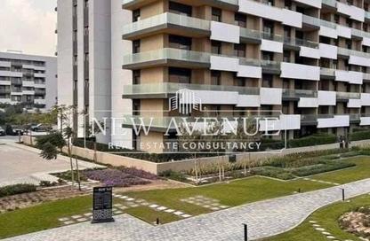 Apartment - 2 Bedrooms - 2 Bathrooms for sale in Al Burouj Compound - El Shorouk Compounds - Shorouk City - Cairo
