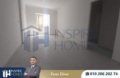 شقة - 3 غرف نوم - 3 حمامات للايجار في صوارى - كمبوندات الاسكندرية - الاسكندرية