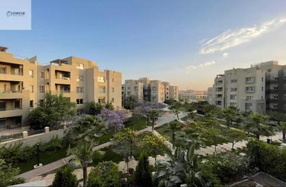 Apartment - 2 Bedrooms - 2 Bathrooms for sale in Palm Hills Village Gate - South Investors Area - New Cairo City - Cairo Apartment - 2 Bedrooms - 2 Bathrooms for sale in Palm Hills Village Gate - South Investors Area - New Cairo City - Cairo