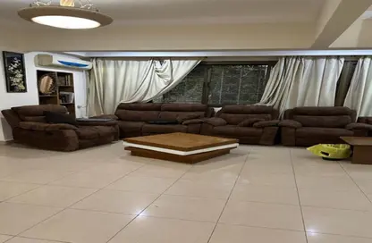 شقة - 3 غرف نوم - 3 حمامات للبيع في شارع 9 - المعادي - حي المعادي - القاهرة