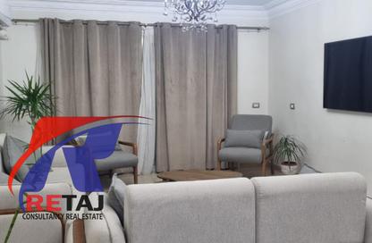 Apartment - 2 Bedrooms - 2 Bathrooms for rent in Omarat Al Madfaaia St. - Masaken Al Mohandesin - Nasr City - Cairo