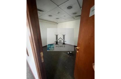 Full Floor - Studio - 3 Bathrooms for rent in Al Laselky St. - El Laselky - New Maadi - Hay El Maadi - Cairo