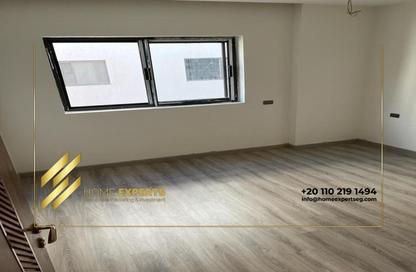 Apartment - 3 Bedrooms - 2 Bathrooms for rent in Lake View Residence - 5th Settlement Compounds - The 5th Settlement - New Cairo City - Cairo Apartment - 3 Bedrooms - 2 Bathrooms for rent in Lake View Residence - 5th Settlement Compounds - The 5th Settlement - New Cairo City - Cairo